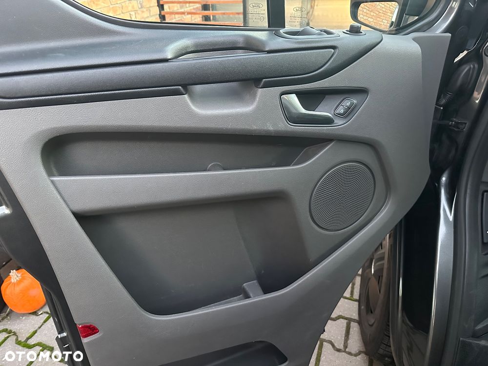 Ford Transit Custom - 24