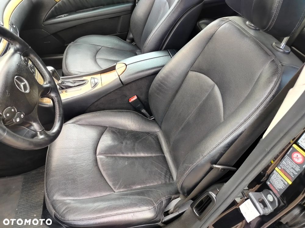 Mercedes-Benz Klasa E 420 CDI 7G-TRONIC Avantgarde DPF BusinessEDITION - 23
