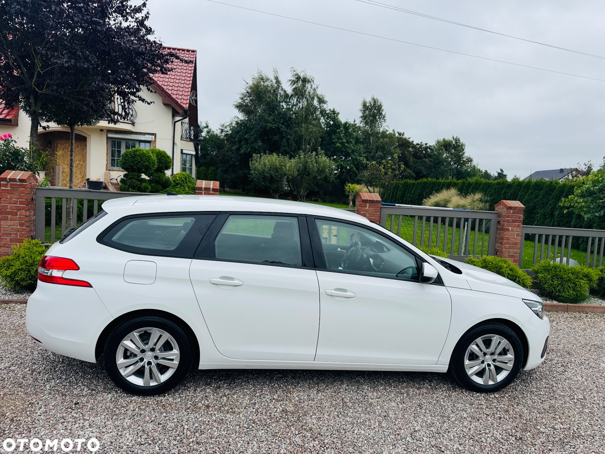 Peugeot 308 BlueHDi 130 Active Pack - 18