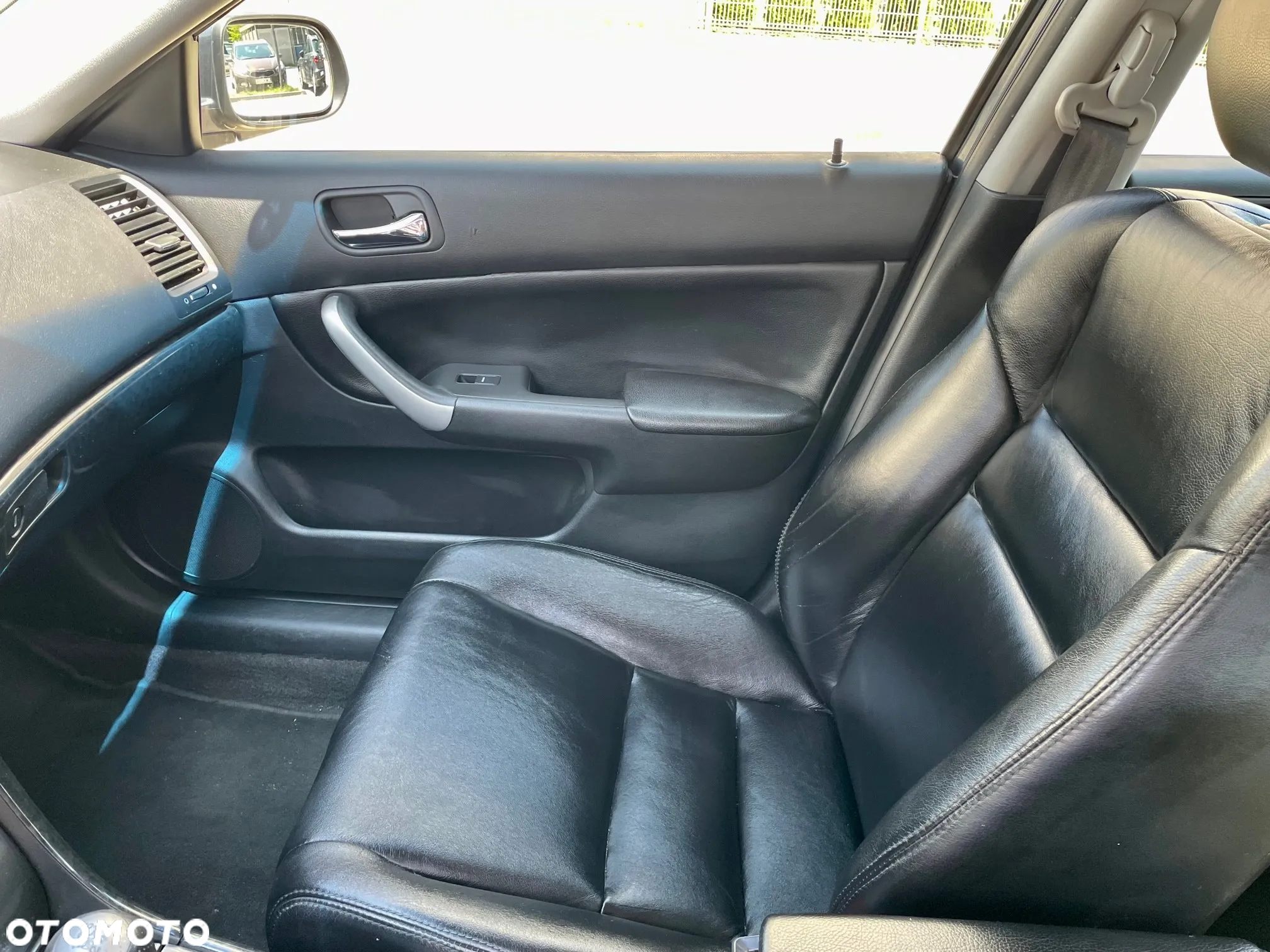 Honda Accord - 12
