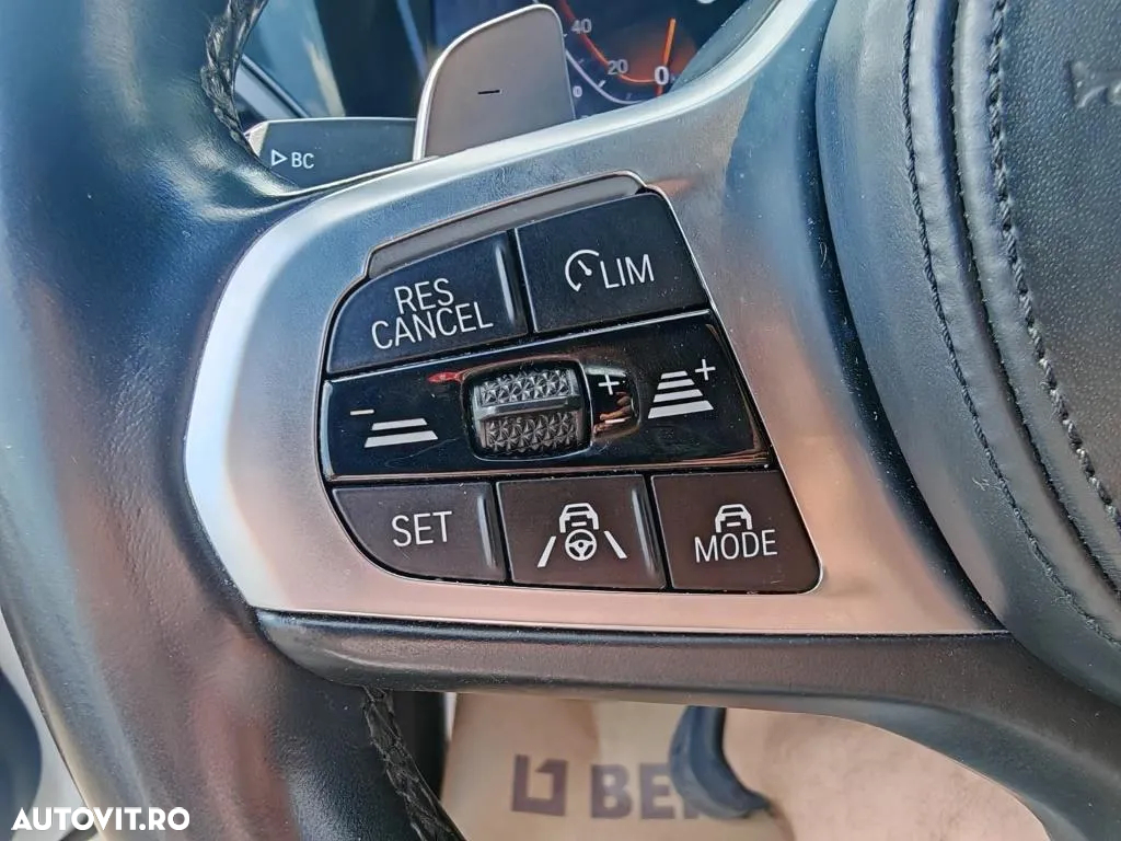 BMW Seria 3 320d xDrive AT MHEV - 25