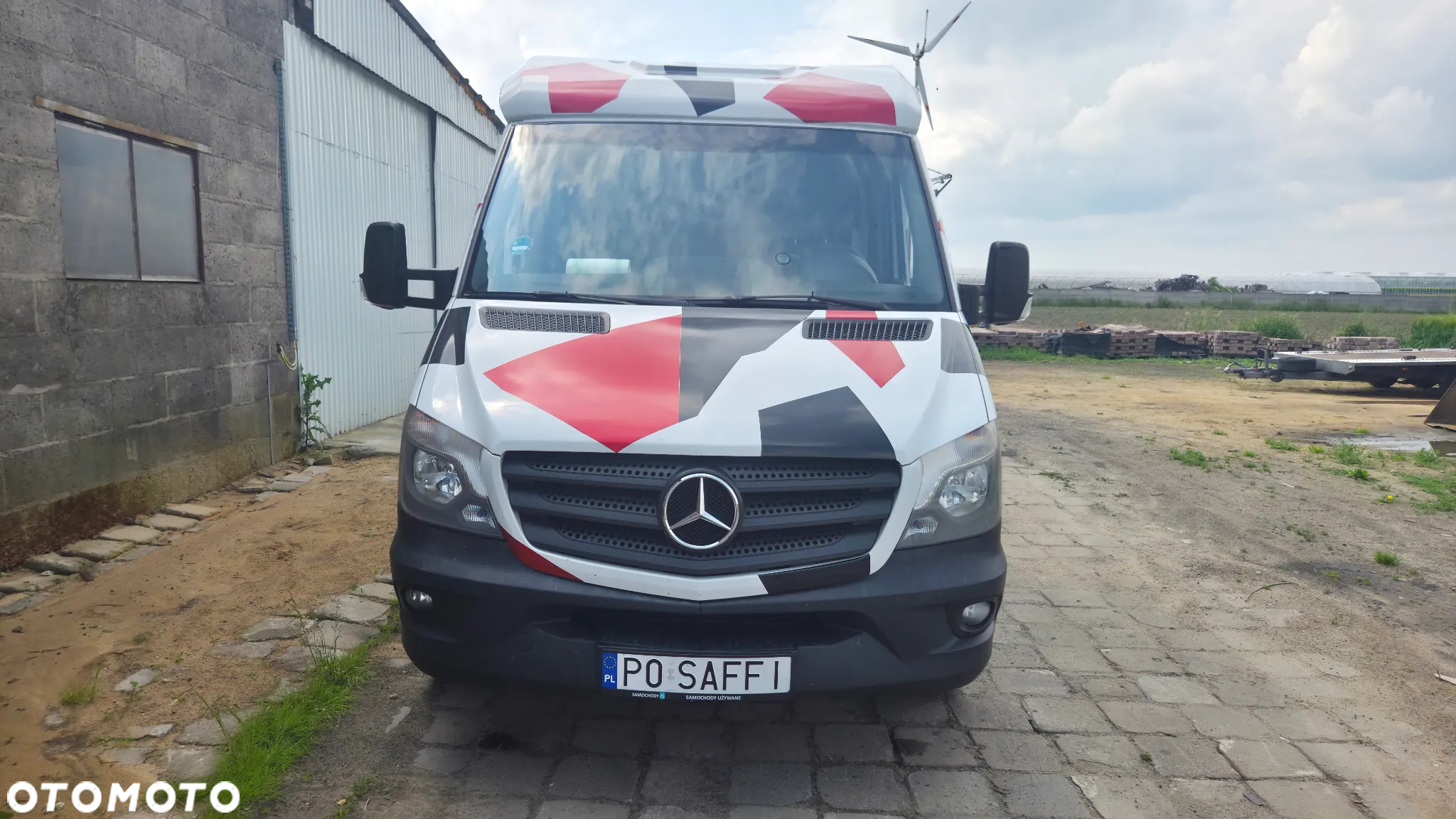 Mercedes-Benz Sprinter - 9