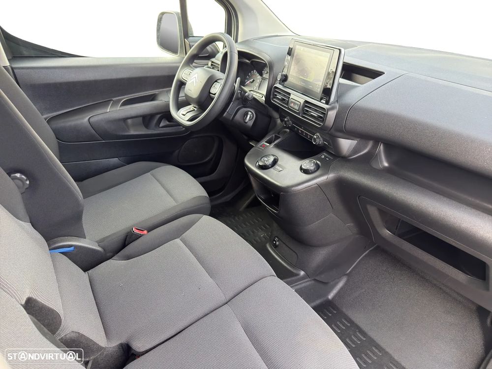 Citroën Berlingo 1.2 PureTech 130cv EAT8 - 12