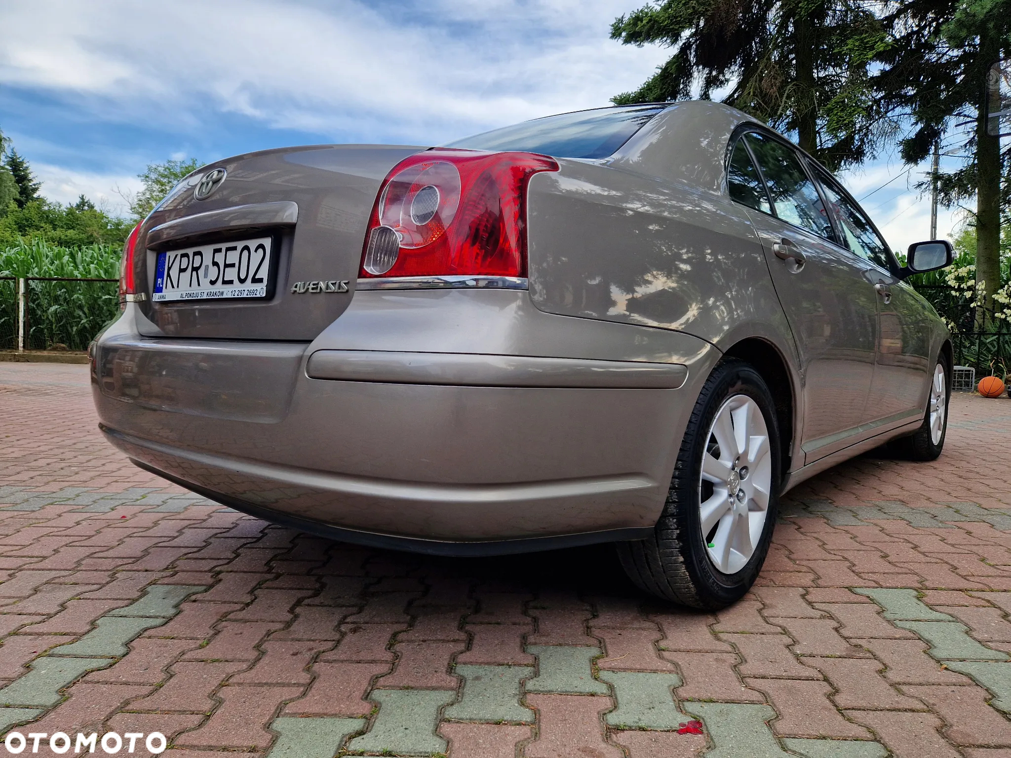 Toyota Avensis 1.8 VVT-i Sol - 8