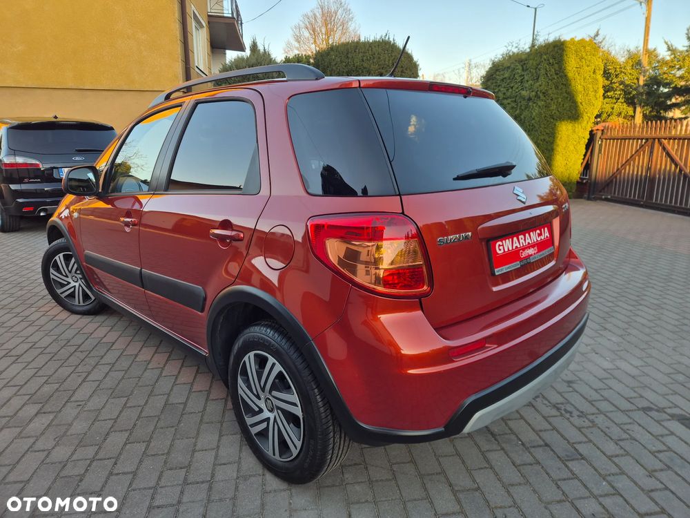 Suzuki SX4 - 4