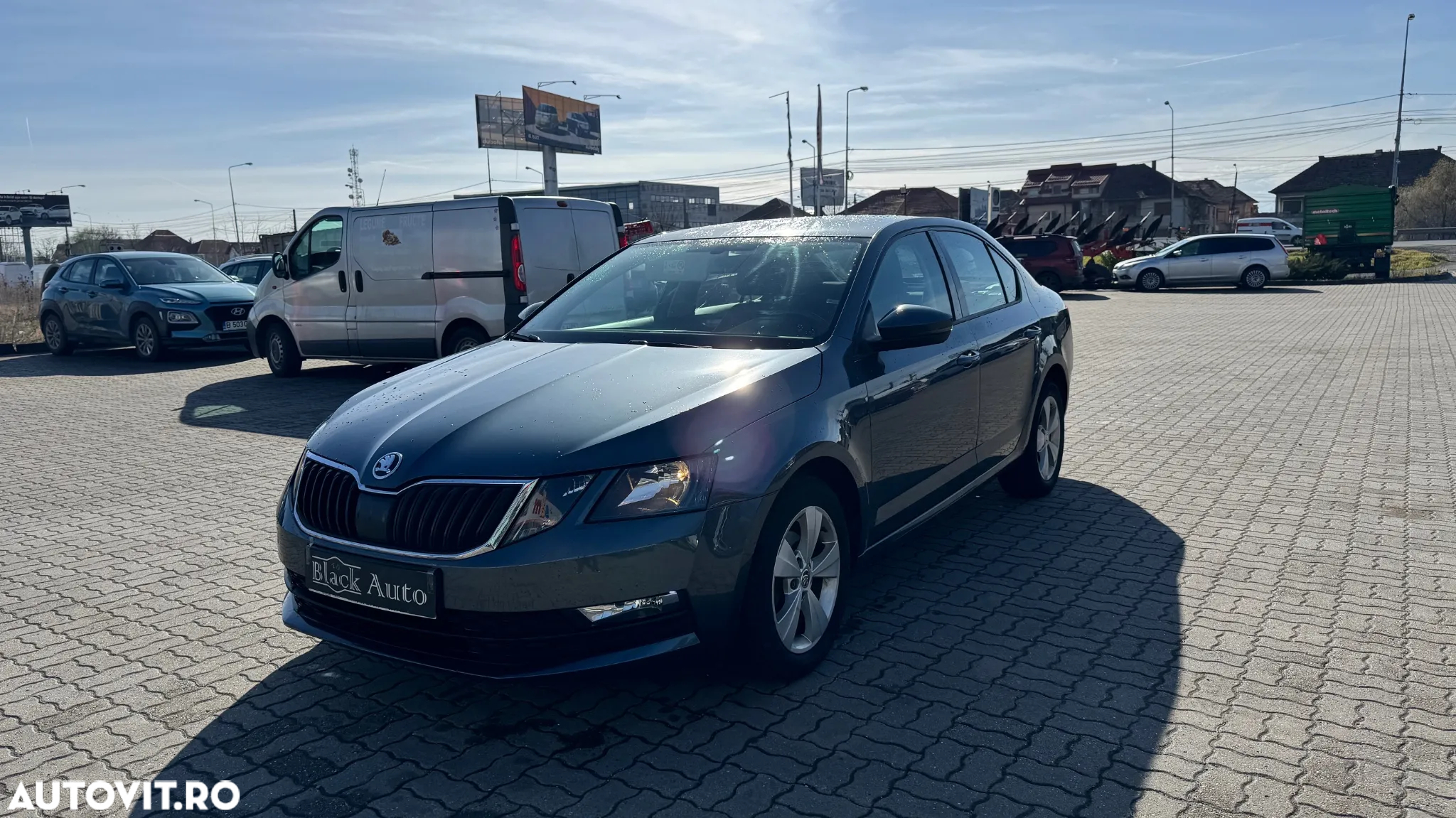 Skoda Octavia - 2