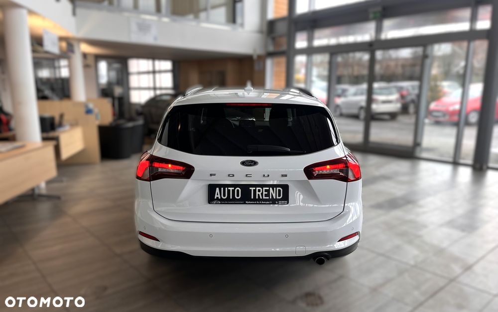 Ford Focus SW 1.0 EcoBoost Titanium ASS - 6