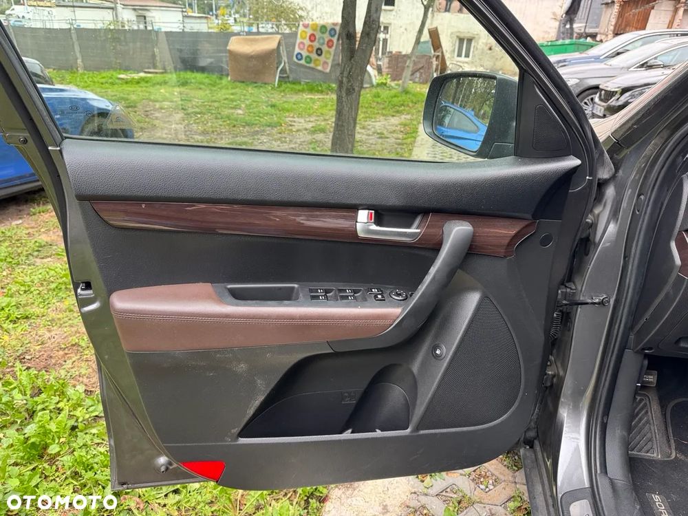 Kia Sorento 2.2 CRDi AWD Vision - 17