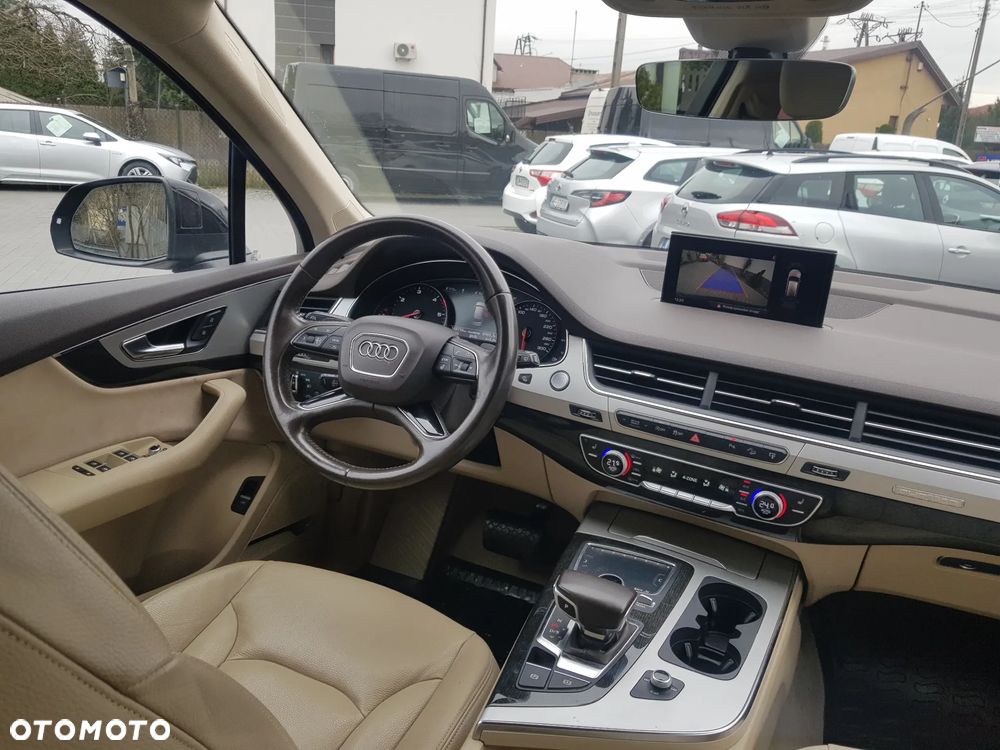 Audi Q7 - 13