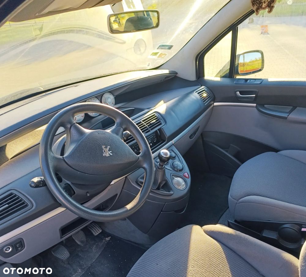 Peugeot 807 - 6