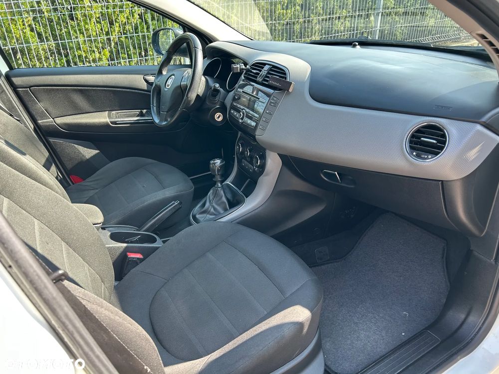 Fiat Bravo 1.4 16V Active Euro5 - 10