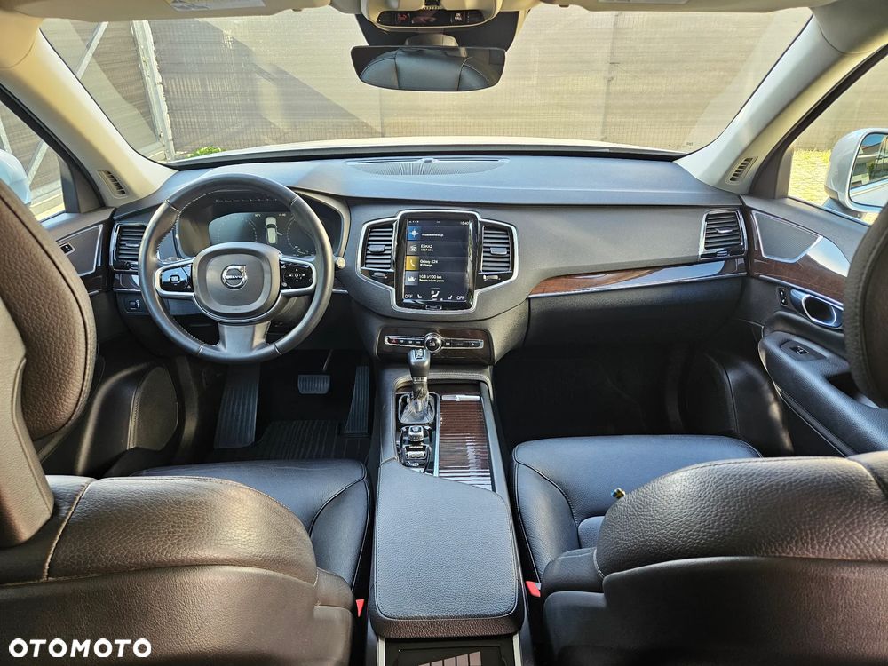 Volvo XC 90 T6 AWD Momentum 7os - 8