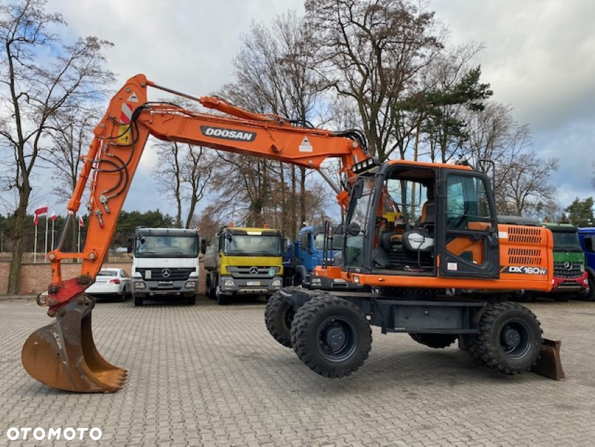 Doosan DX 160 W-3 koparka kołowa 17 ton, z Niemiec - 8