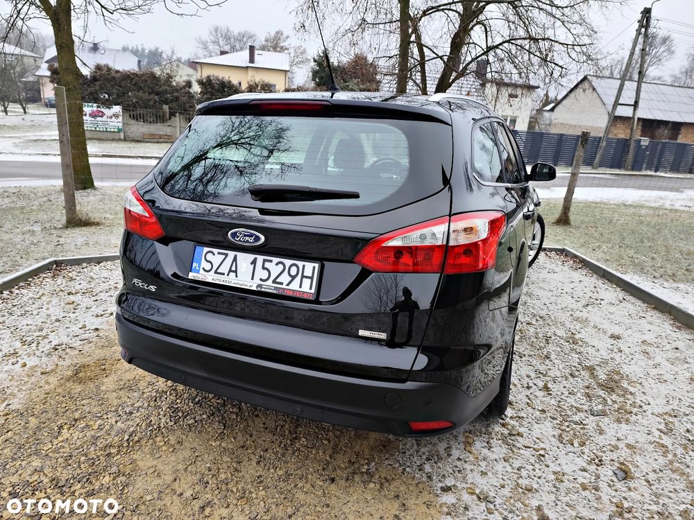 Ford Focus 1.6 TDCi DPF Champions Edition - 21