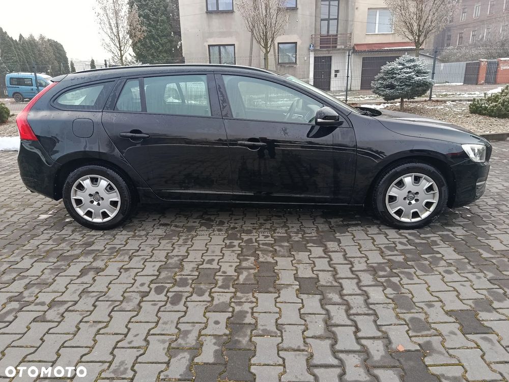 Volvo V60 T3 - 4