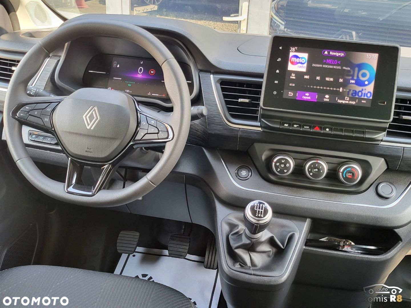 Renault Trafic - 26