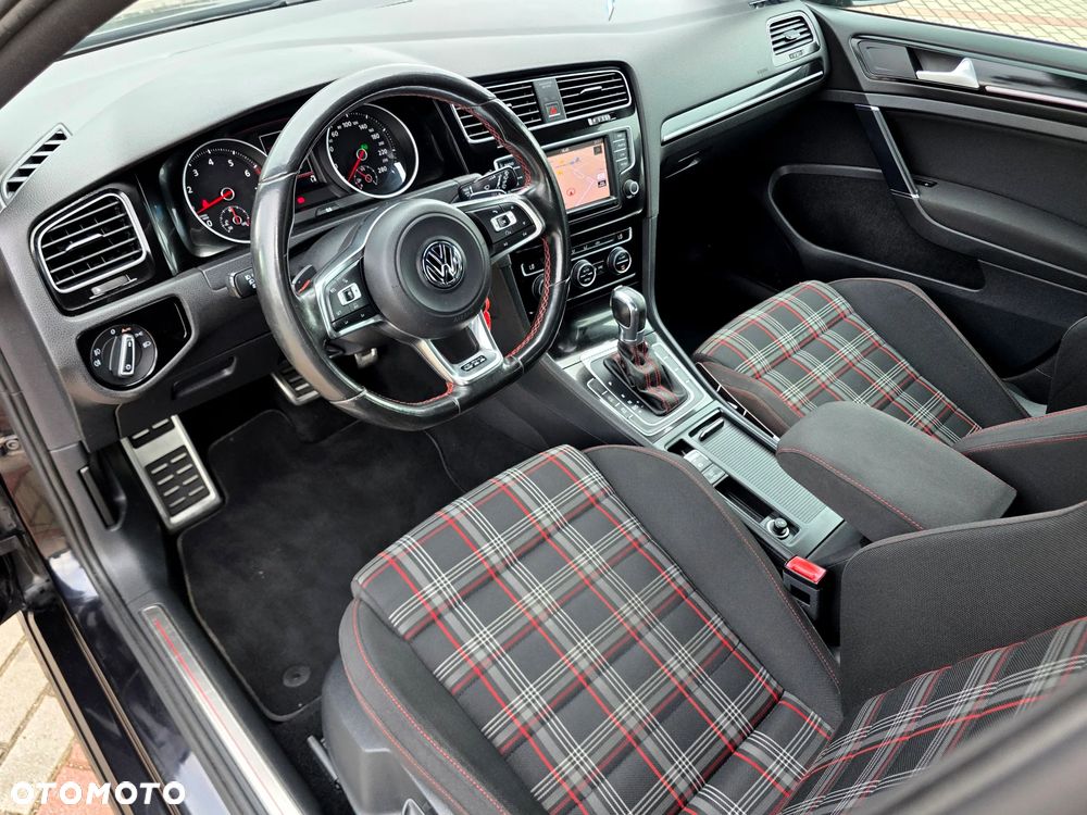 Volkswagen Golf 2.0 TSI BMT GTI Performance DSG - 5
