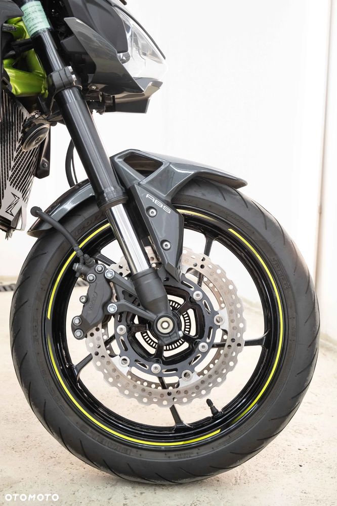 Kawasaki Z 900 - 30