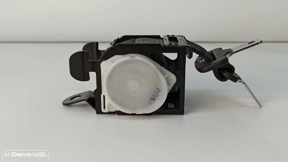 CINTO DE SEGURANÇA TRASEIRO CENTRAL PEUGEOT PARTNER KOMBI PREMIUM - 4