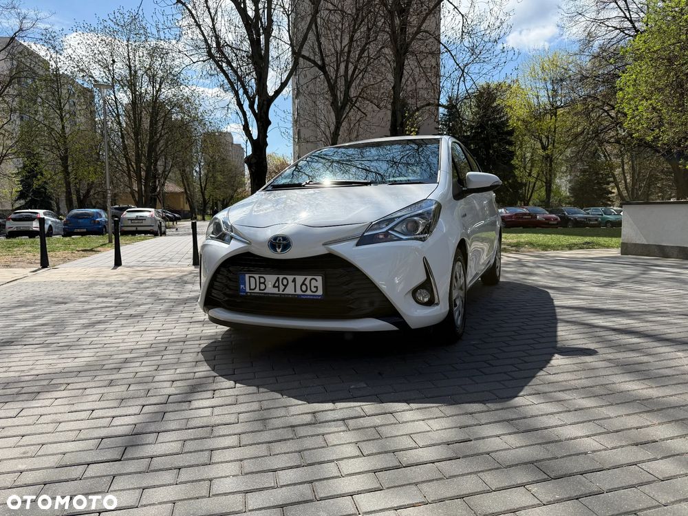 Toyota Yaris - 1