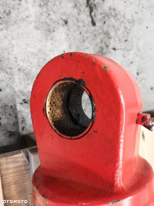 Manitou MT 1740 {Cylinder hydrauliczny masztu} - 8