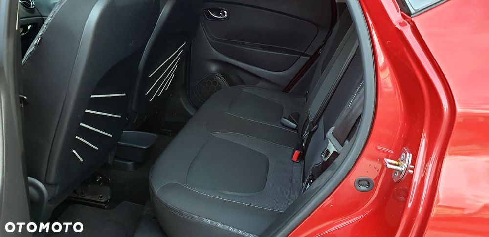 Renault Captur ENERGY TCe 120 Experience - 9