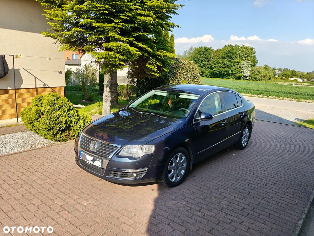 Volkswagen Passat 2.0 TDI Comfortline - 3