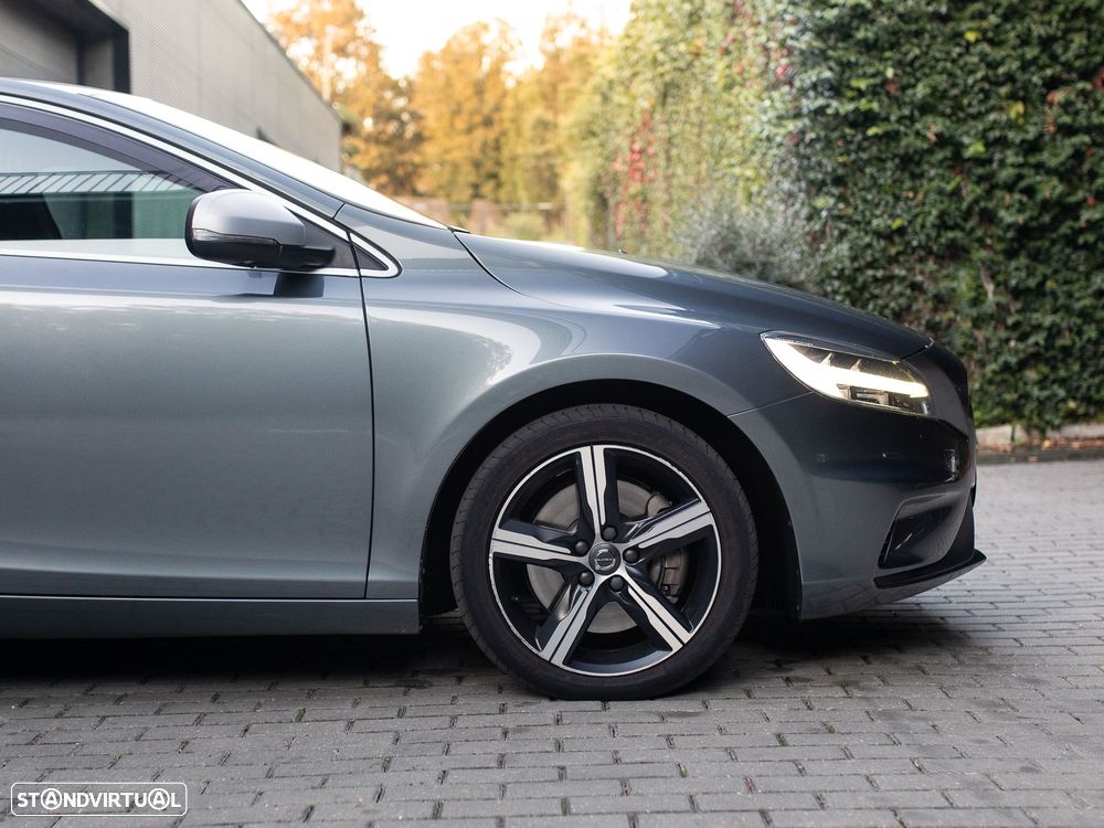 Volvo V40 2.0 D3 R-Design Geartronic - 7
