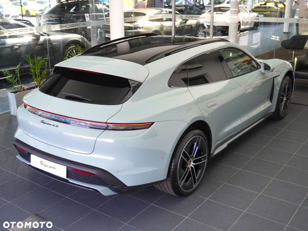 Porsche Taycan 105kWh 4S Black Edition - 16