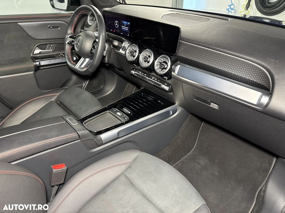 Mercedes-Benz GLB 250 4MATIC 8G-DCT AMG Line Advanced Plus - 30