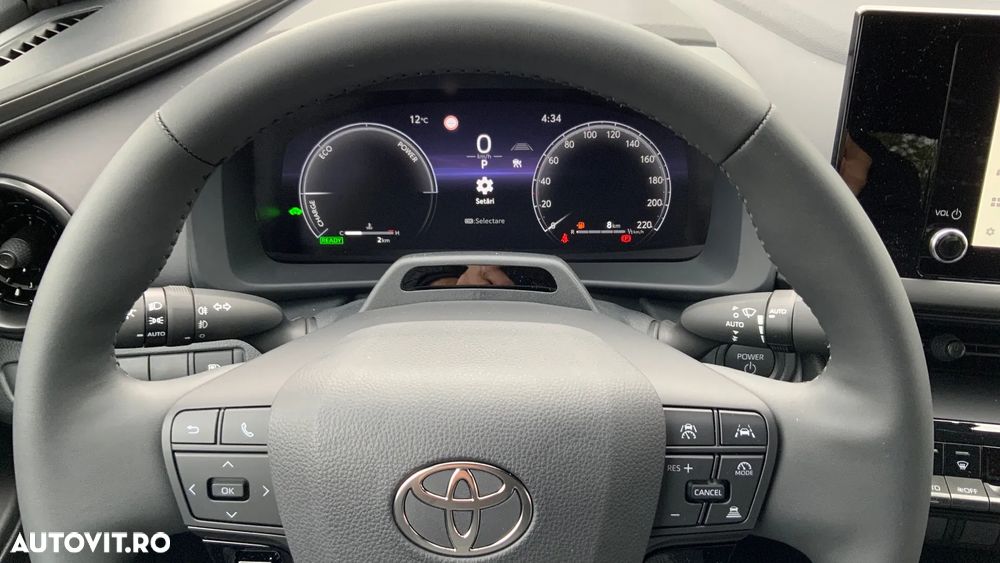 Toyota C-HR 1.8 HEV 140 CP 4x2 CVT Dynamic - 19