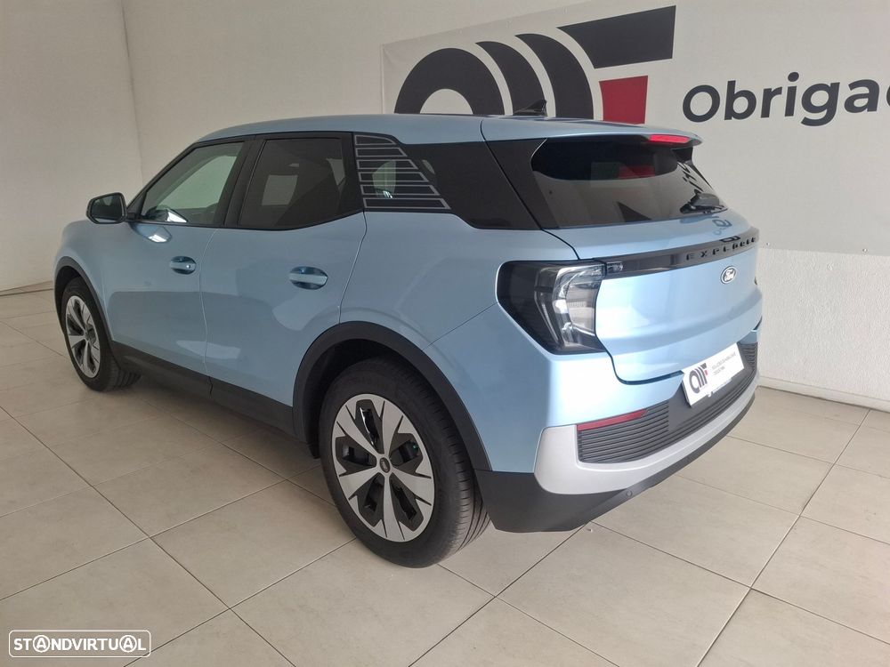 Ford Explorer - 3