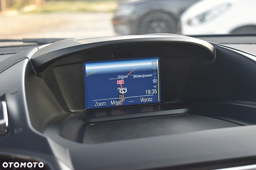 Ford Kuga 2.0 TDCi 2x4 Titanium - 24