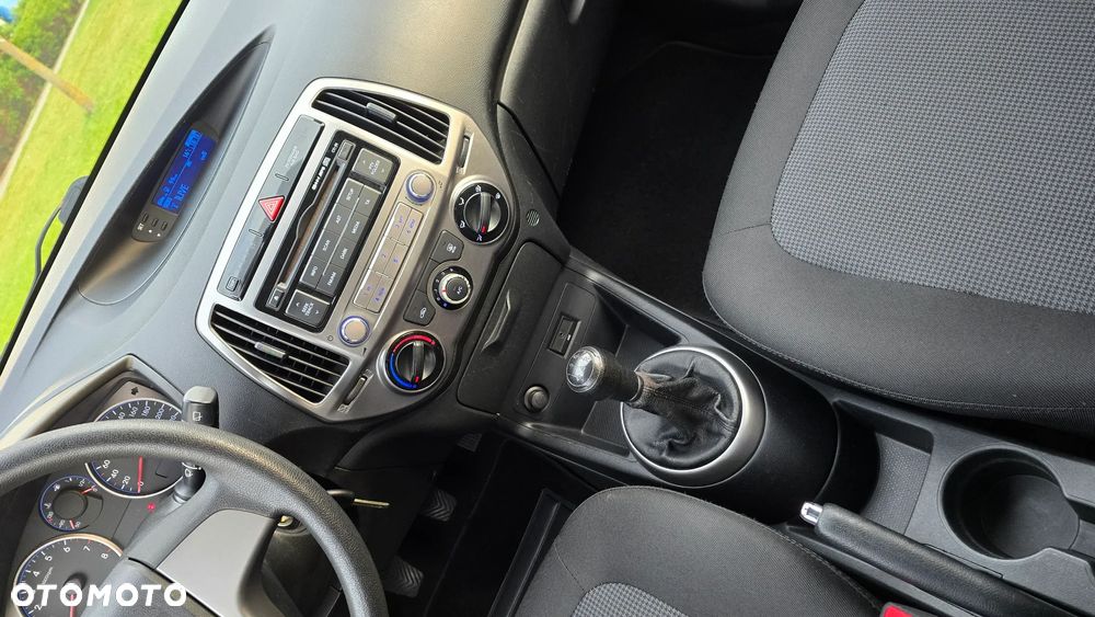 Hyundai i20 - 14