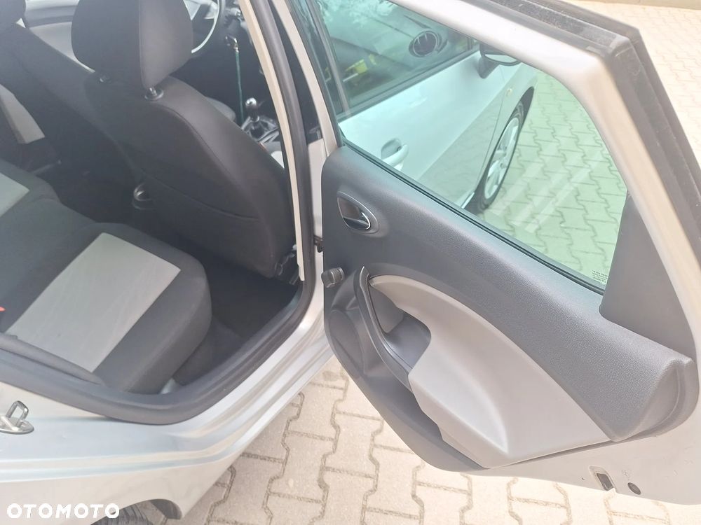 Seat Ibiza 1.6 TDI CR Style 4YOU - 32