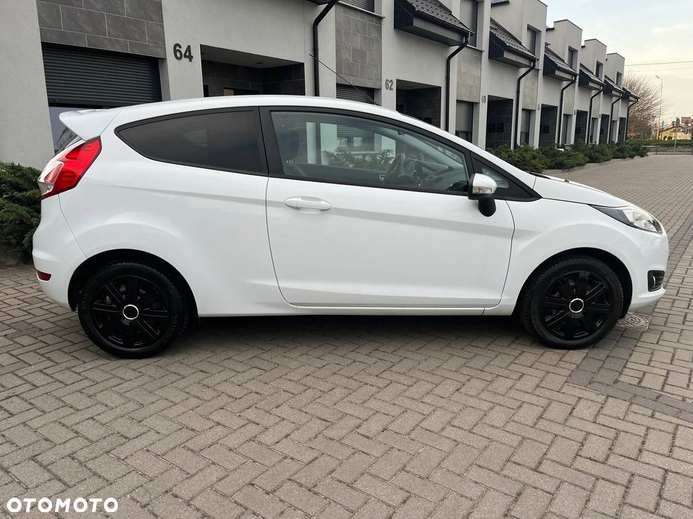 Ford Fiesta - 10