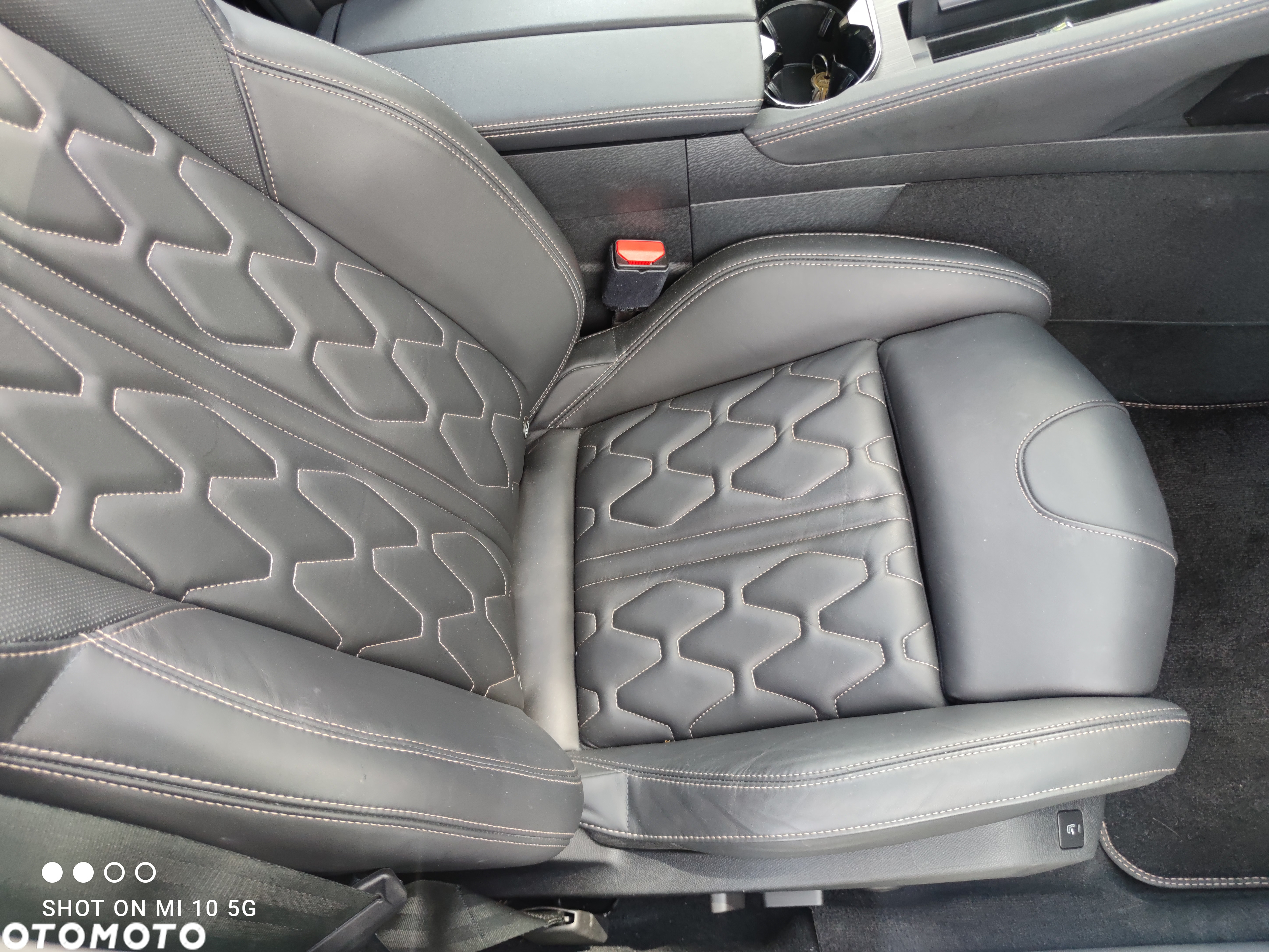 Peugeot 508 Plug-In Hybrid 225 e-EAT8 GT - 24