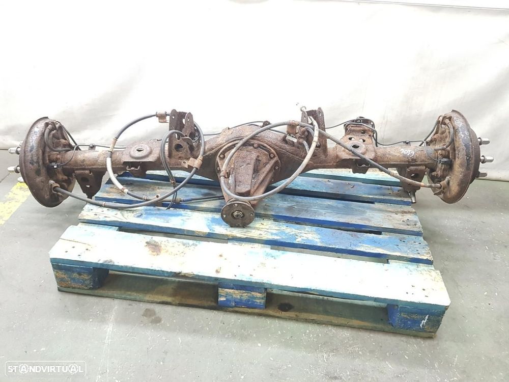 CHARRIOT TRASEIRO TOYOTA LAND CRUISER J12 - 1