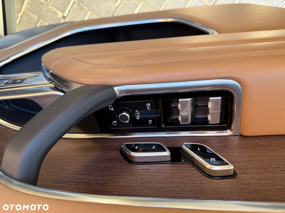 Land Rover Range Rover 4.4 V8 P535 Autobiography - 16