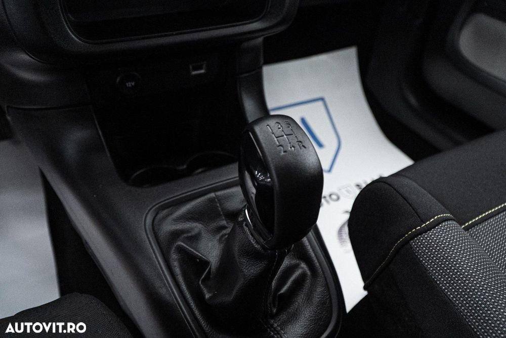 Citroën C3 1.2 PureTech S&S BVM5 Shine - 17