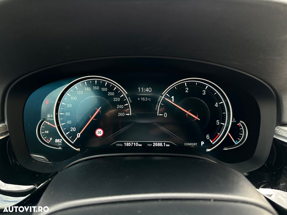 BMW Seria 5 520d Aut. M Sport Edition - 16