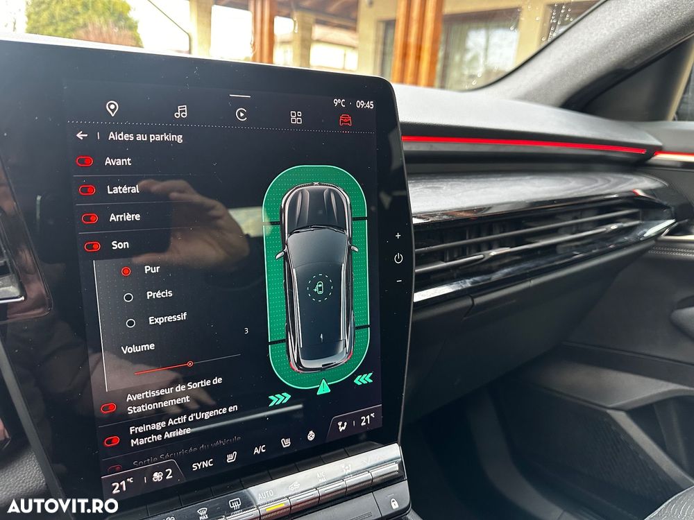 Renault Austral E-Tech Full Hybrid 200 Iconic - 24