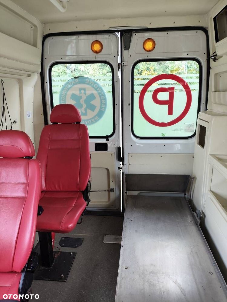 ZABUDOWA KARETKI FIAT DUCATO Autobus (230_) 1994 - 2005 2.0 Panorama/Combinato 80 kW [109 KM] - 5