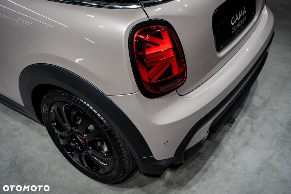 MINI Cooper Classic Trim - 10