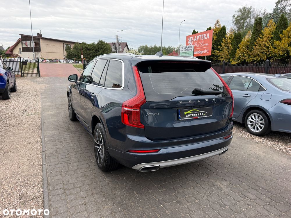 Volvo XC 90 B5 D AWD Momentum Pro - 38