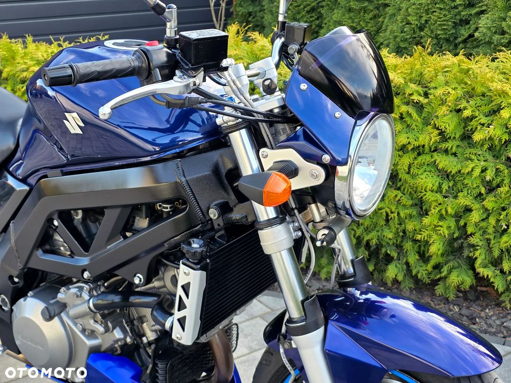 Suzuki SV - 7