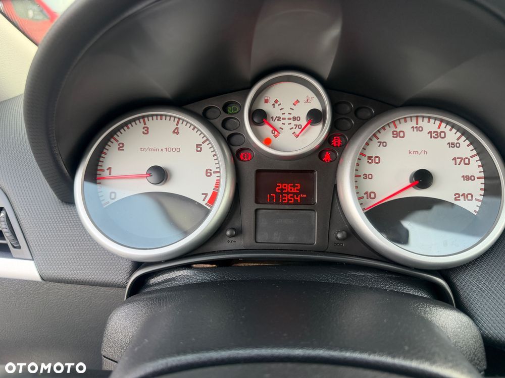 Peugeot 207 1.4 - 27