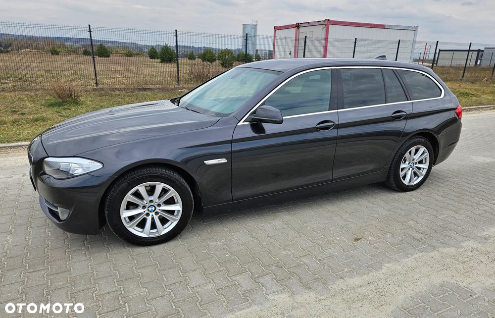 BMW Seria 5 520d - 1