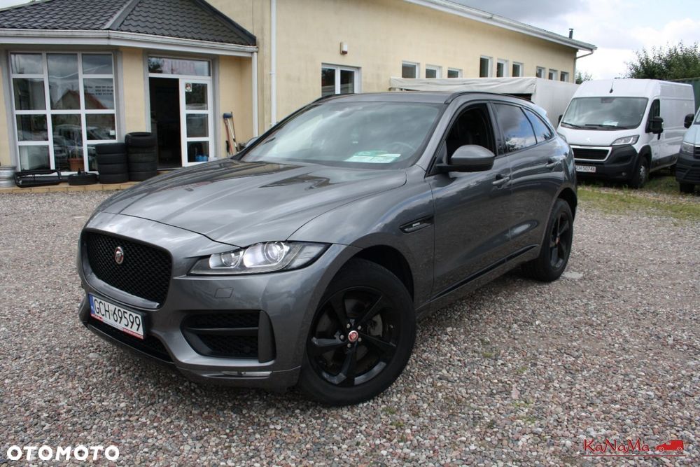 Jaguar F-Pace - 33