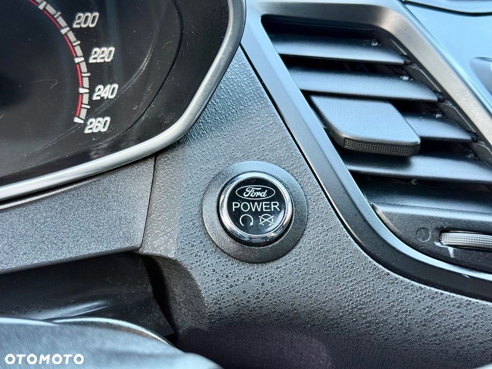 Ford Fiesta 1.6 EcoBoost ST - 21